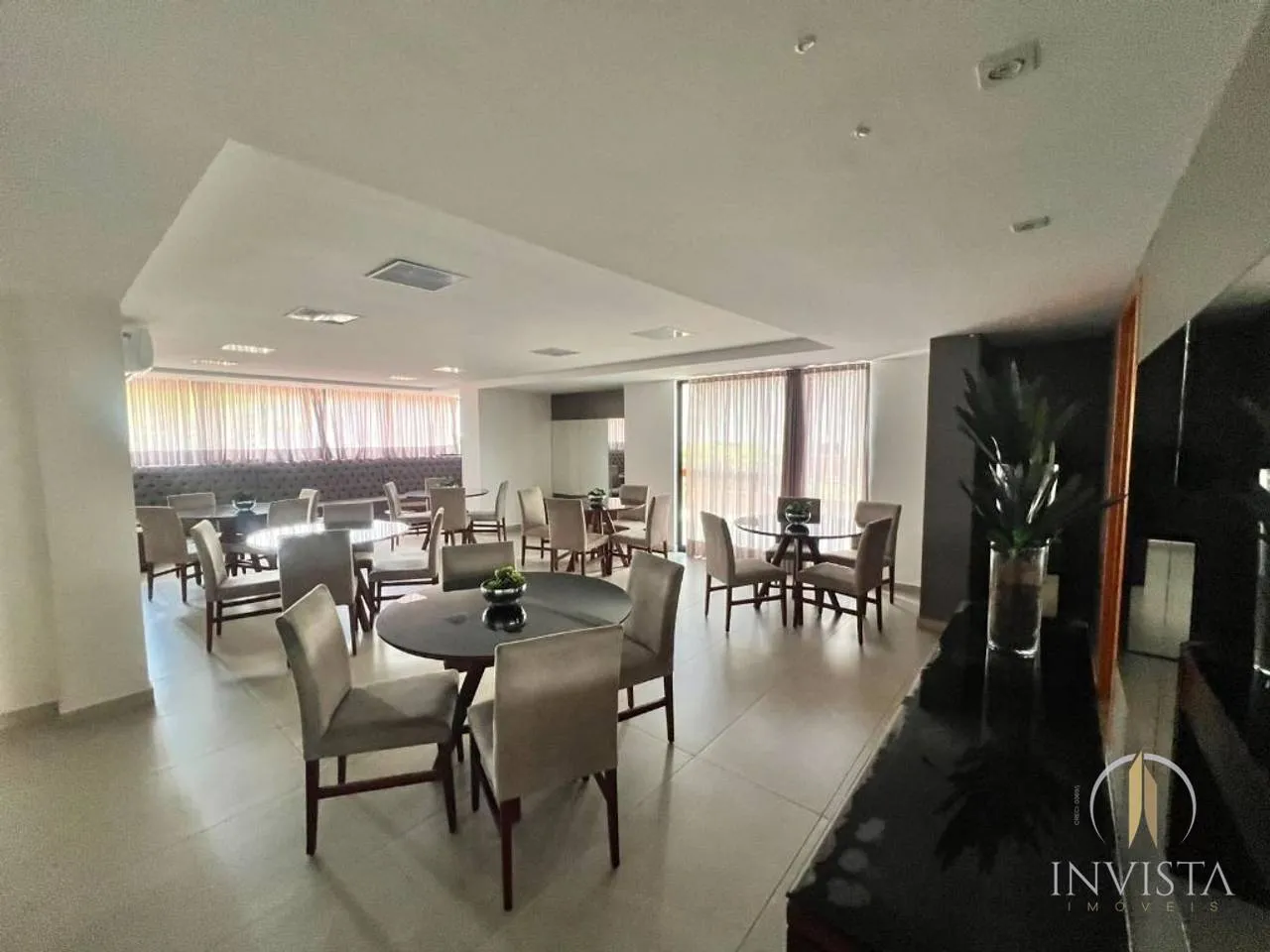 Furnished-apartment feel with 2 bedrooms and 60 m² patio — photo 17