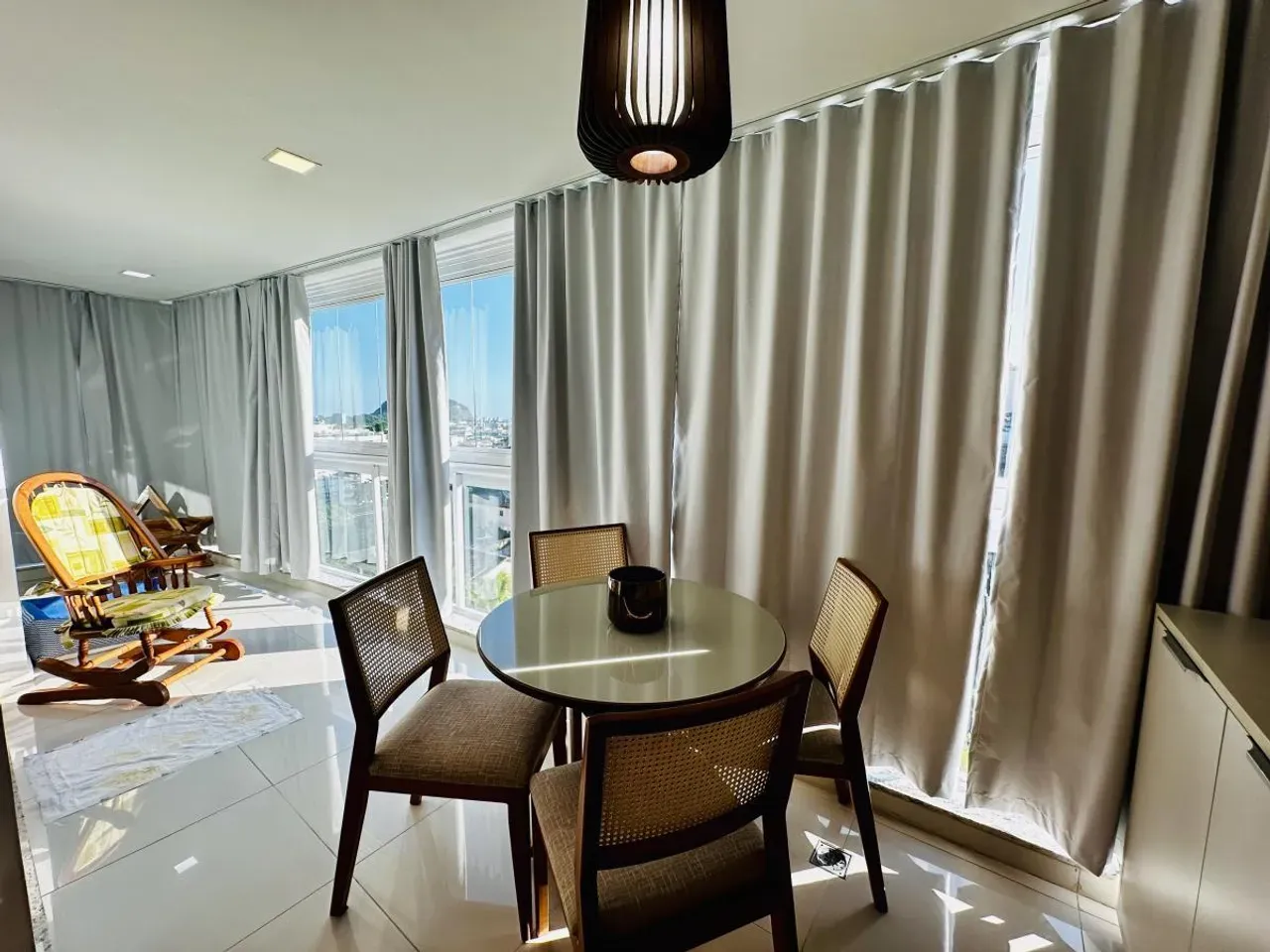 Furnished apartment, 198 m², with floor-to-ceiling windows — photo 33