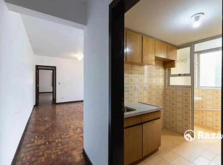 Apartamento sem mobília de 73 m² com cozinha separada — photo 4