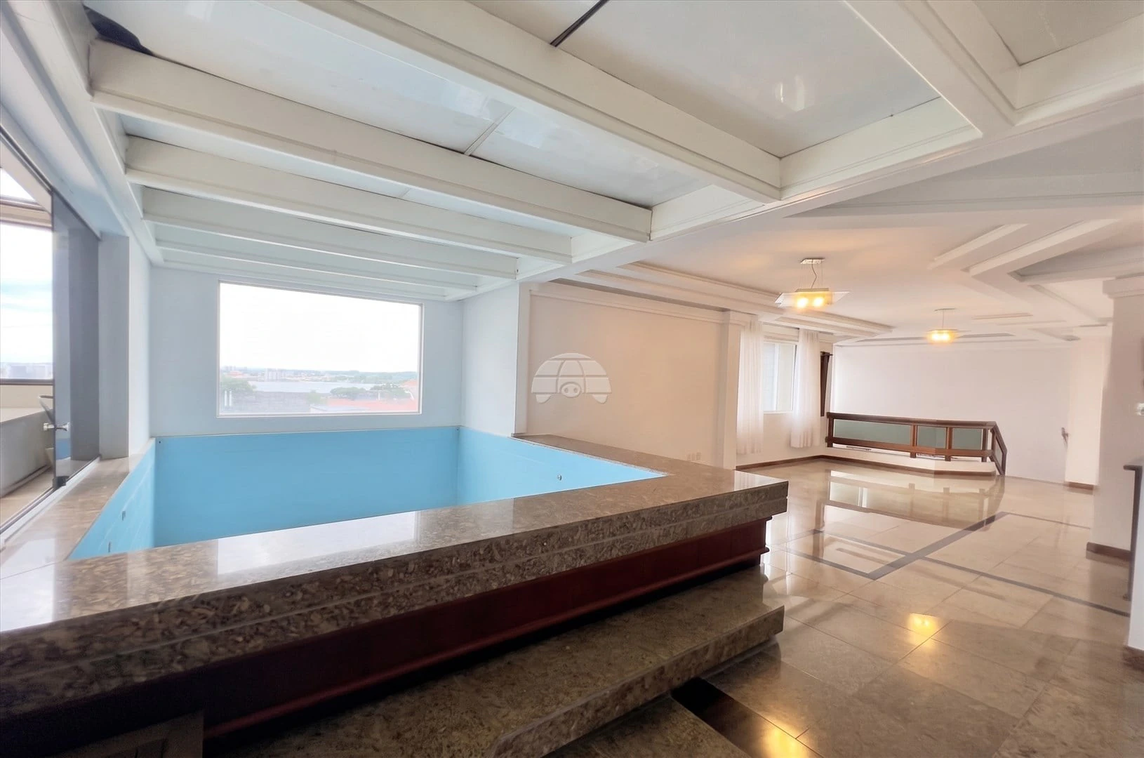 Duplex penthouse with 4 bedrooms and 3 bathrooms — photo 5