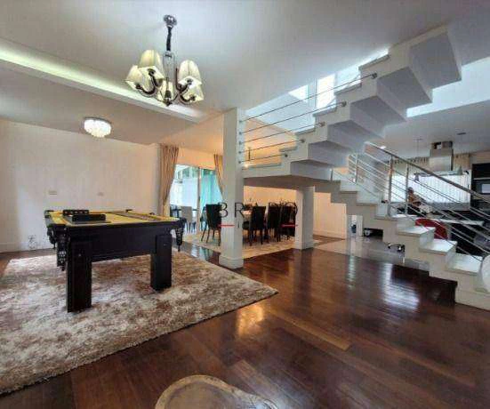 Furnished house with 4 bedrooms and 489 m² — photo 3