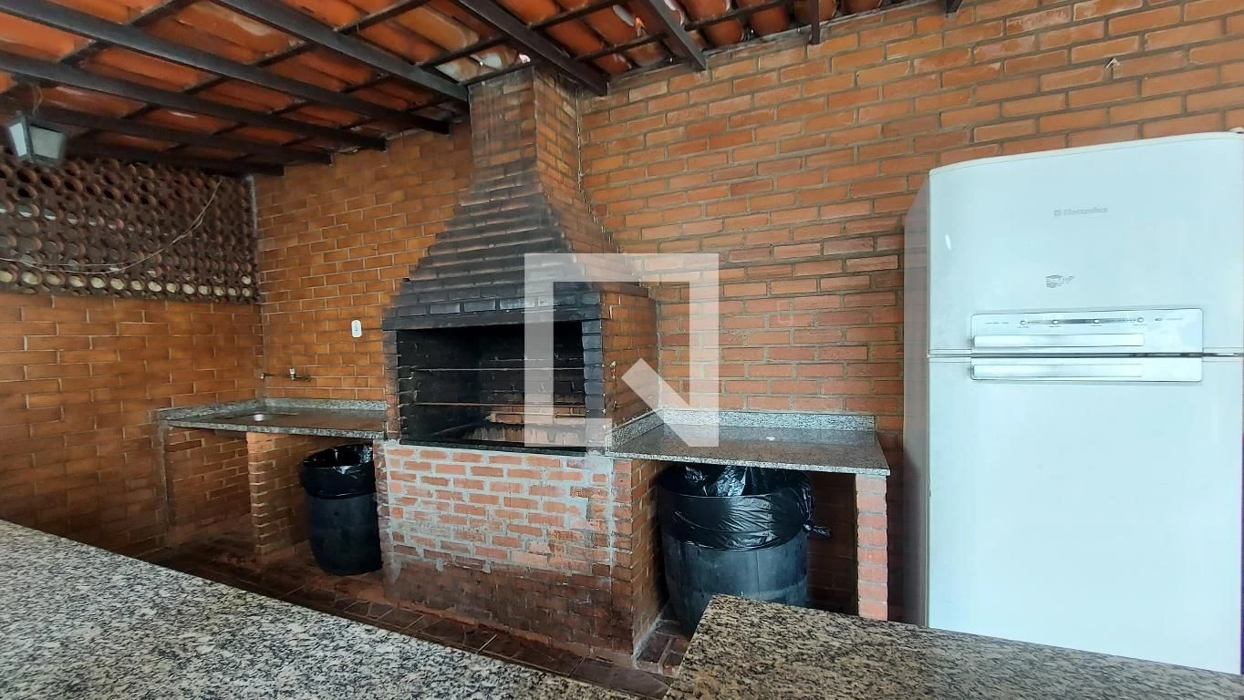 Apartamento mobiliado com 2 quartos e cozinha fechada — photo 9