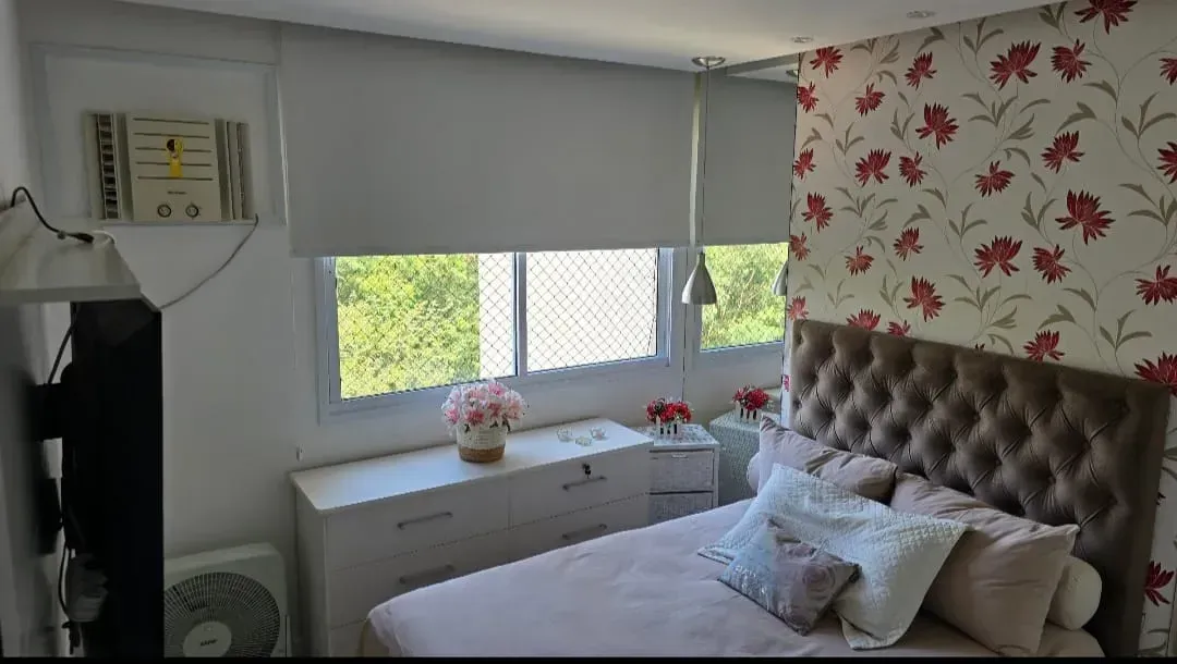 Furnished 70 m² apartment with 2 bedrooms and glass balcony — photo 10