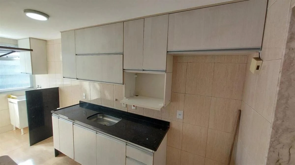 Apartamento sin amueblar de 62 m² con 2 dormitorios y 1 plaza — photo 4
