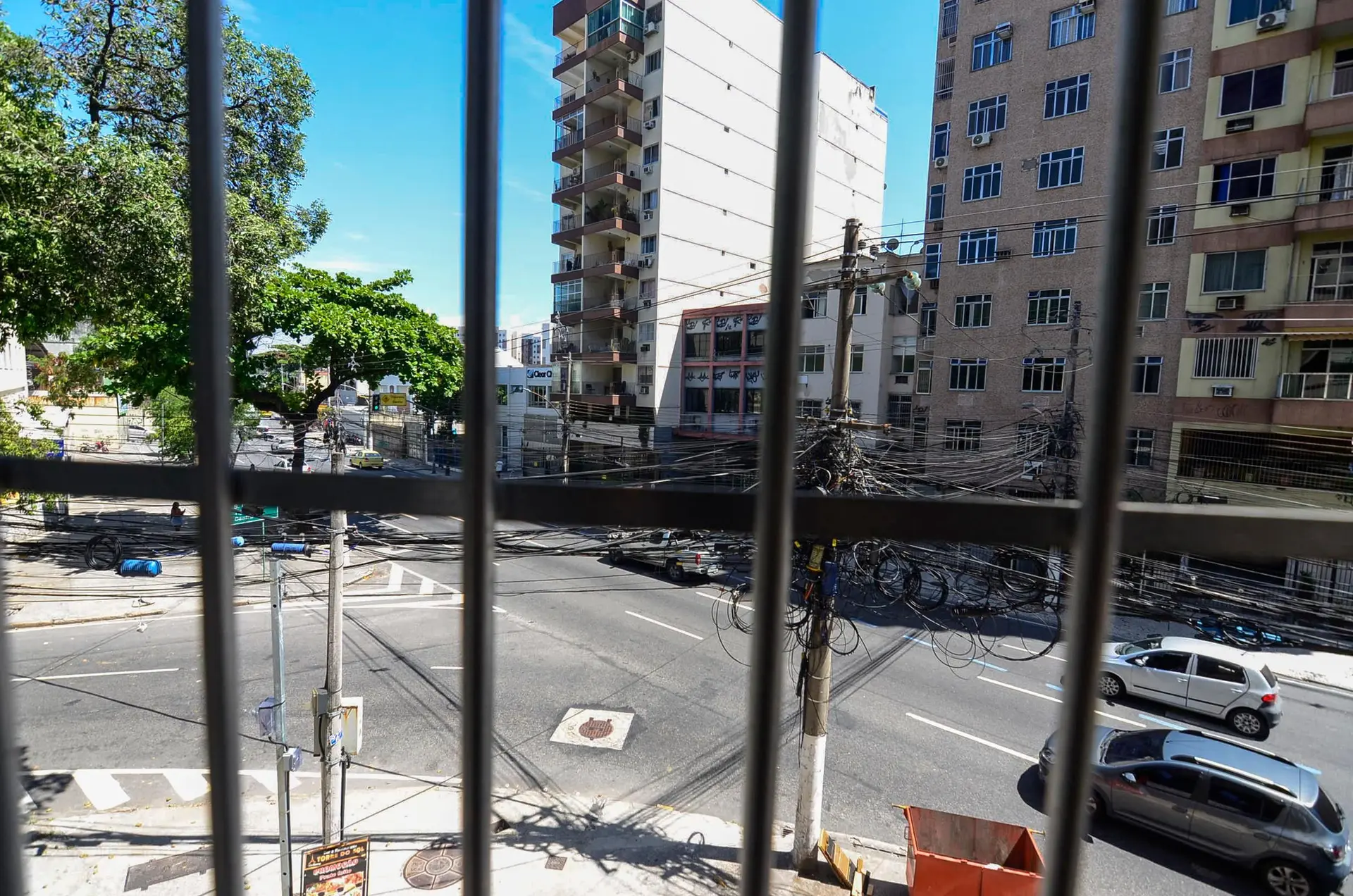 Furnished 1-bedroom apartment with en-suite and 1 parking spot — photo 26