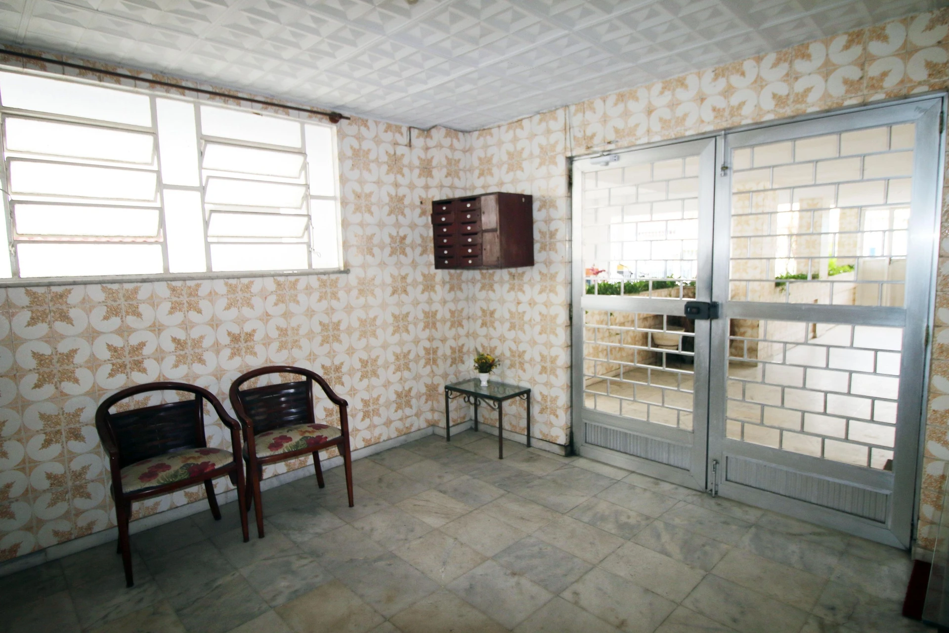 Rental apartment with 2 bedrooms and a private garden — photo 36