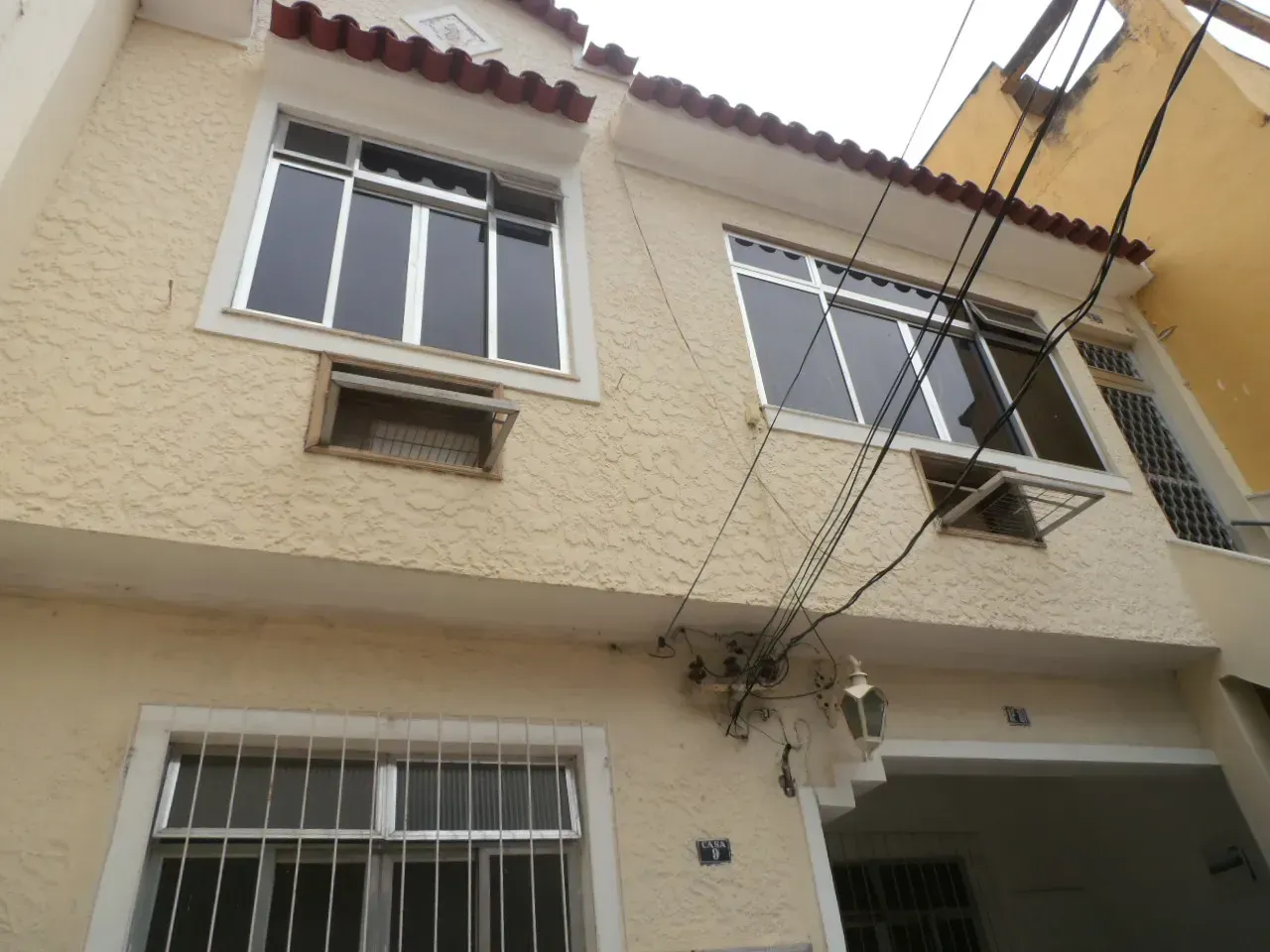 Unfurnished 2-bedroom apartment with balcony — photo 3