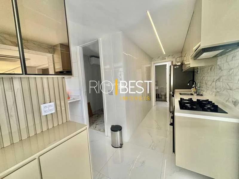 Furnished 3-bedroom apartment with open-plan gas kitchen — photo 21