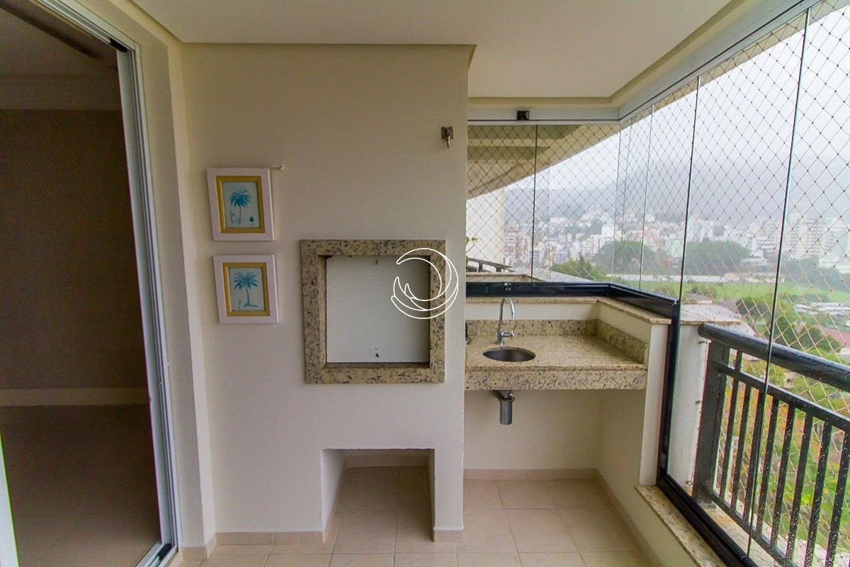 Apartment, 114 m², with a grill on the balcony — photo 4