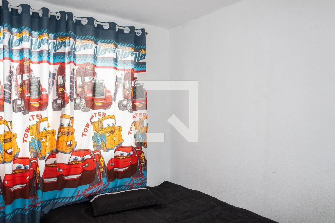 2-bedroom apartment in a building with a gym — photo 15