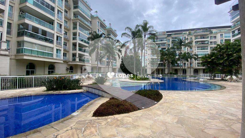 Furnished duplex penthouse with 3 parking spots and 203 m² — photo 23