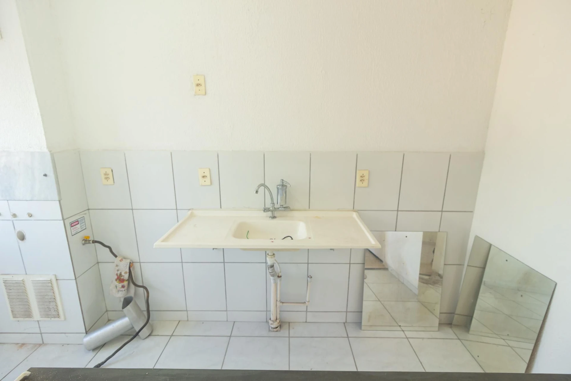 Rental apartment with 2 bedrooms and an open kitchen — photo 33