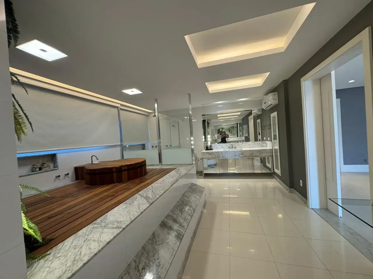 Furnished house with 5 bedrooms and 5 baths, 780 m² — photo 11