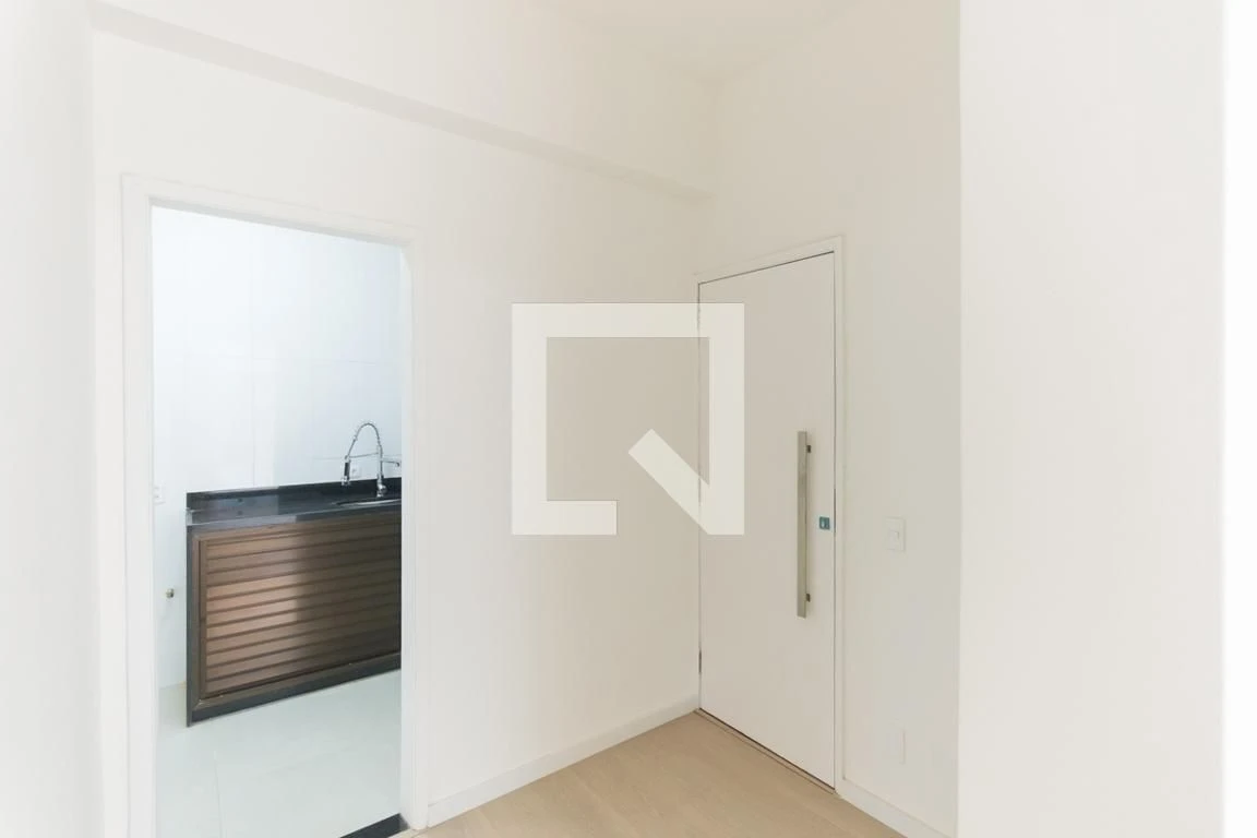 Apartamento de 2 quartos com varanda envidraçada — photo 9