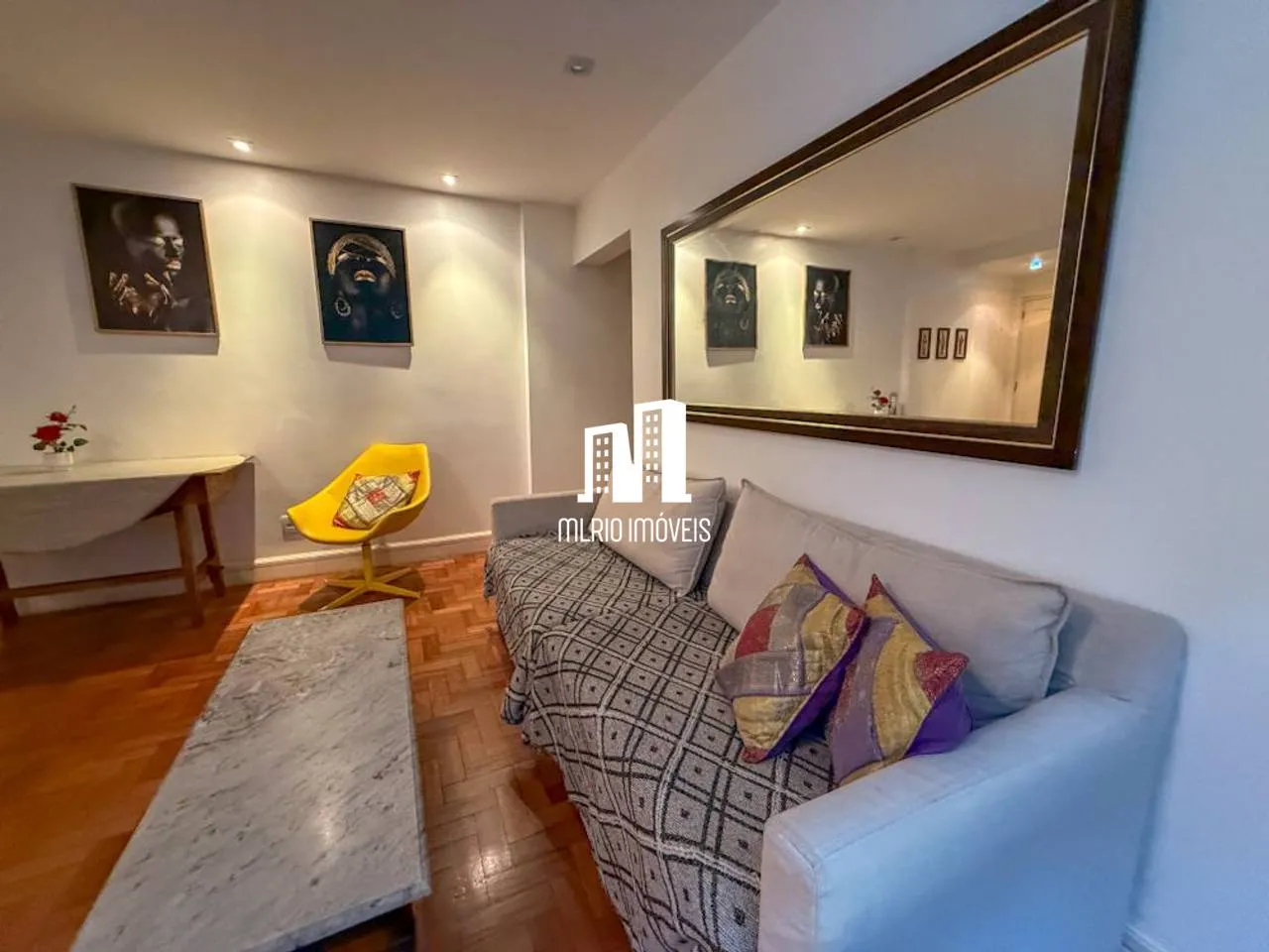 Деревянный пол или ламинат и 3 спальни: квартира 120 м² — photo 23