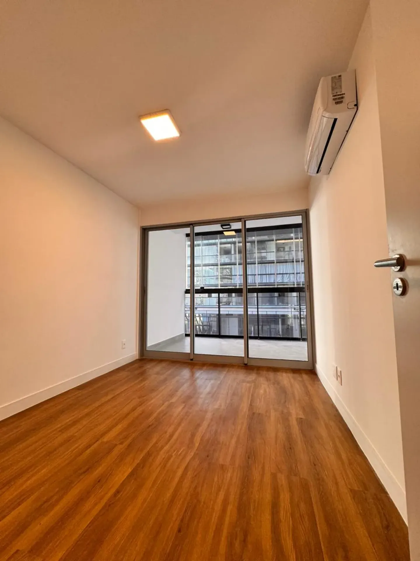 Apartamento, 110 m², com vista para as montanhas — photo 19