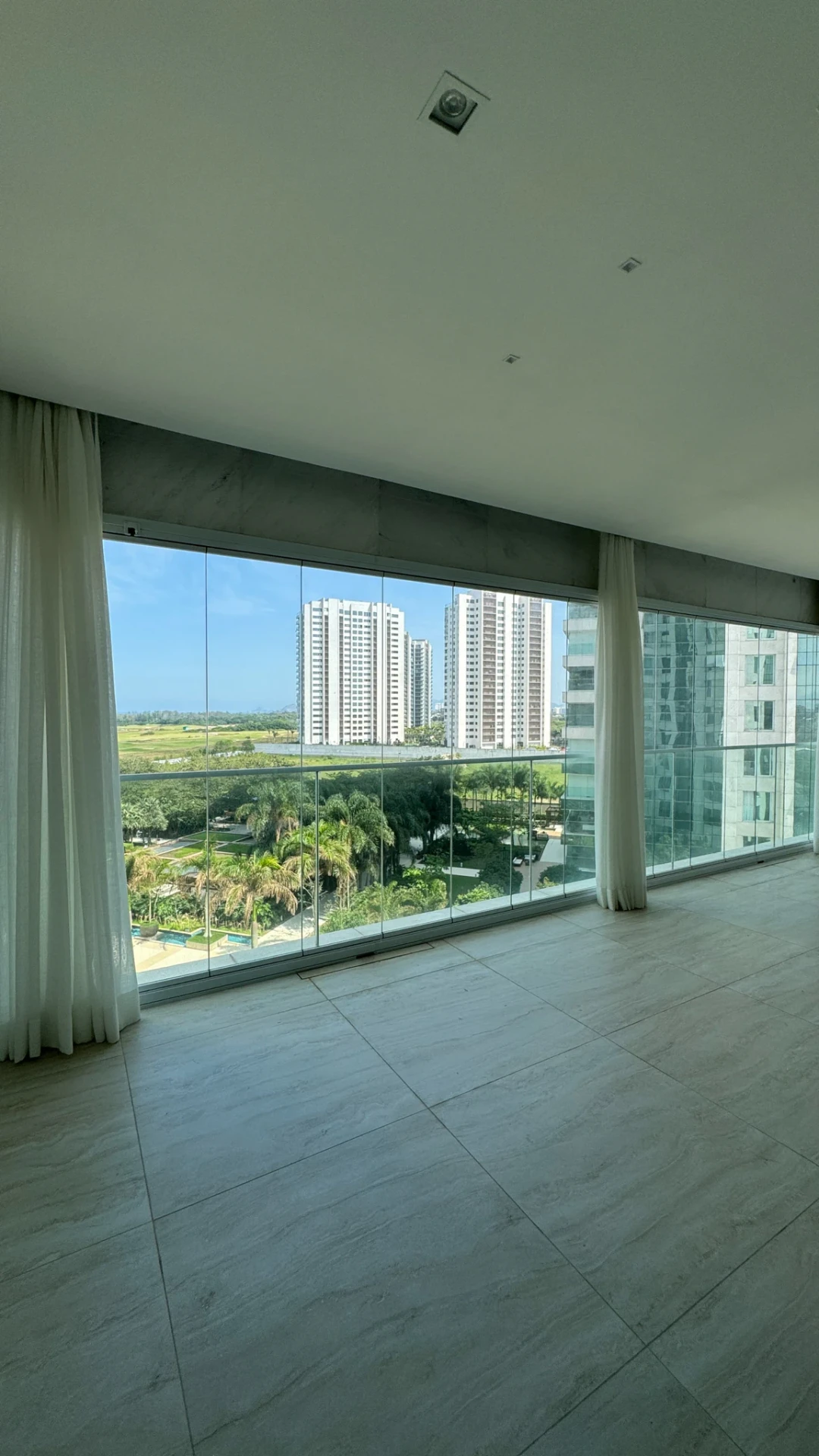 Apartamento, 268 m², com varanda envidraçada — photo 14