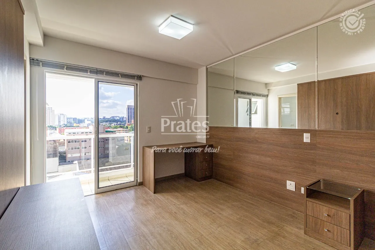 1-bedroom apartment with balcony and a separate kitchen — photo 12