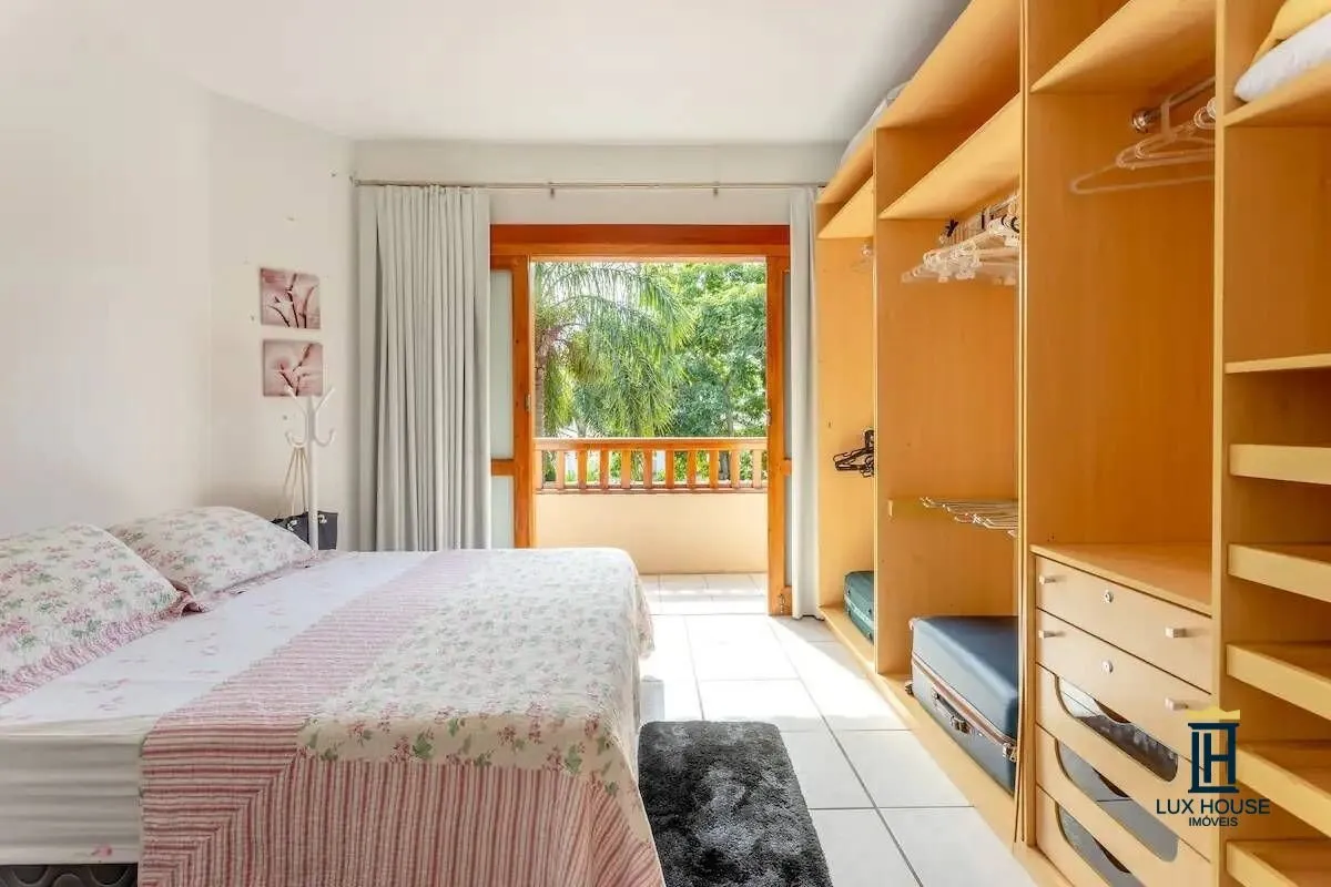 Furnished house with 5 en-suite bedrooms — photo 14