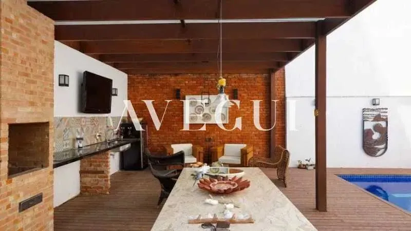 Furnished house with 4 bedrooms and 5 bathrooms — photo 19