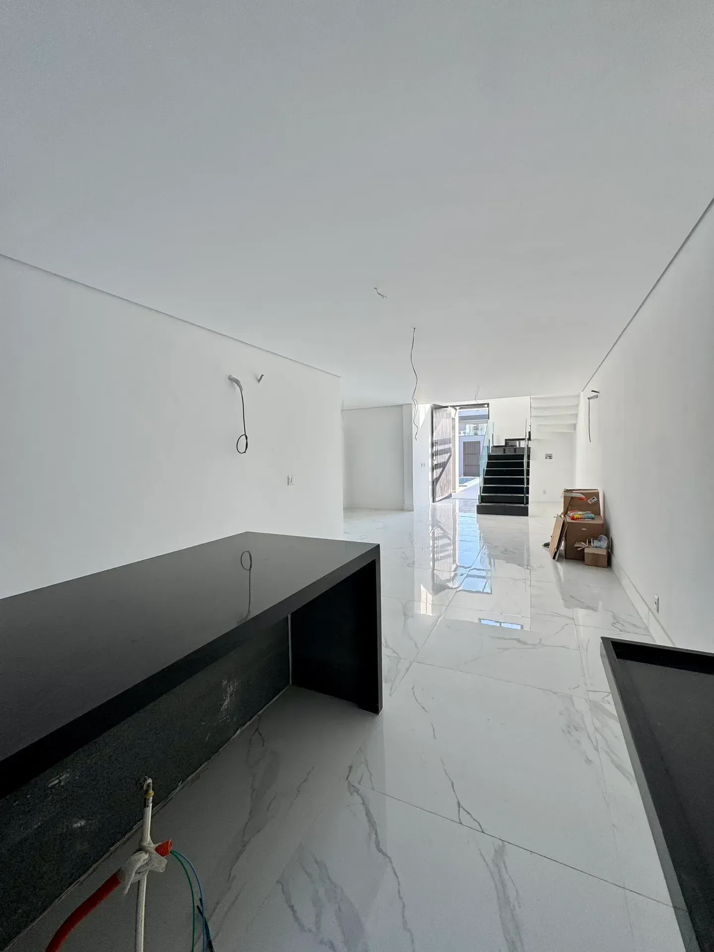 House with 5 bedrooms, 370 m² and 2 parking spots — photo 10