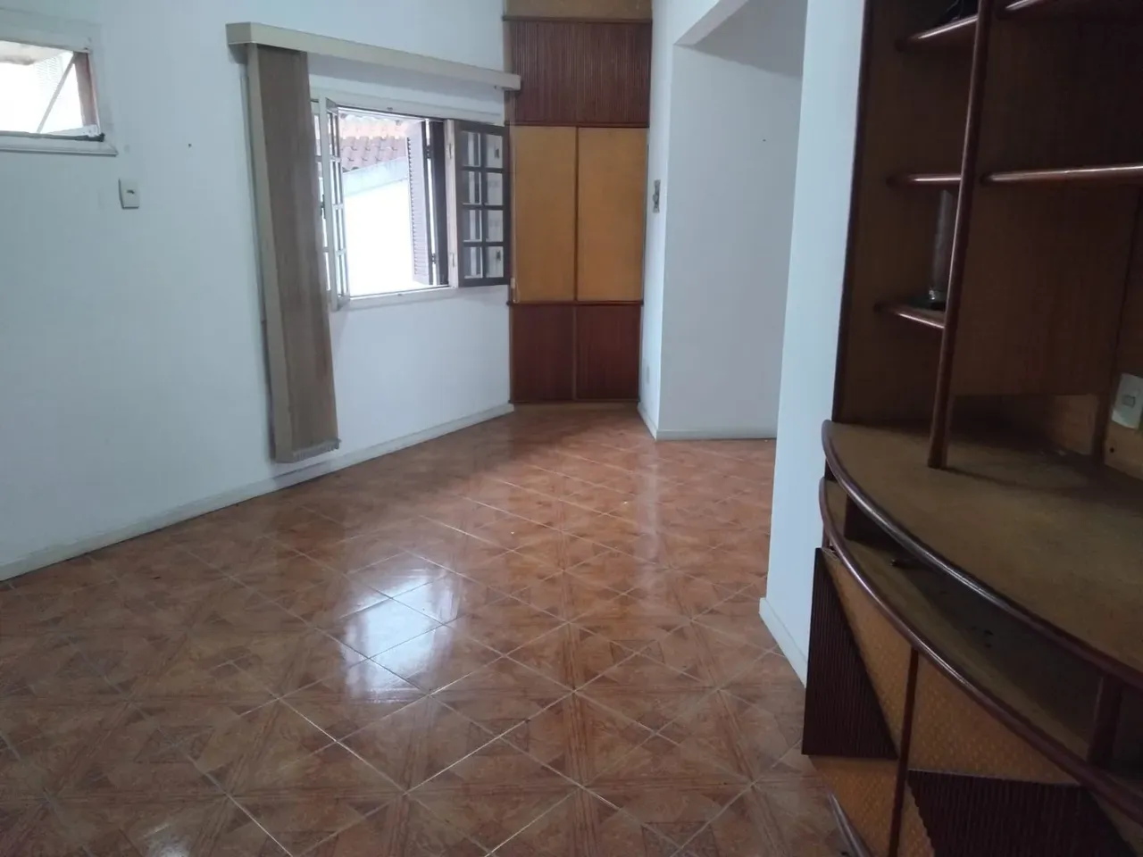 Triplex house with 7 bedrooms and 5 bathrooms — photo 41