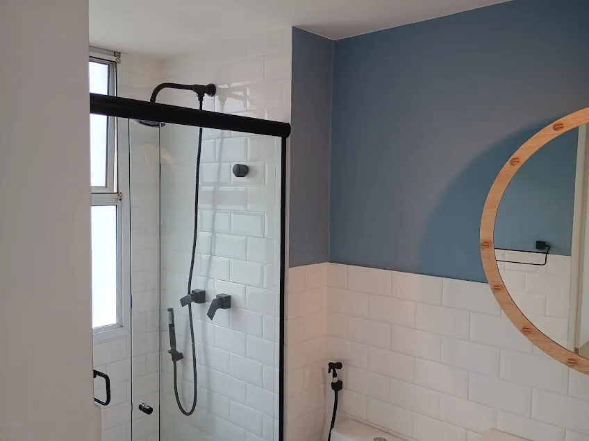 Apartamento de 3 quartos com janelas do piso ao teto — photo 35