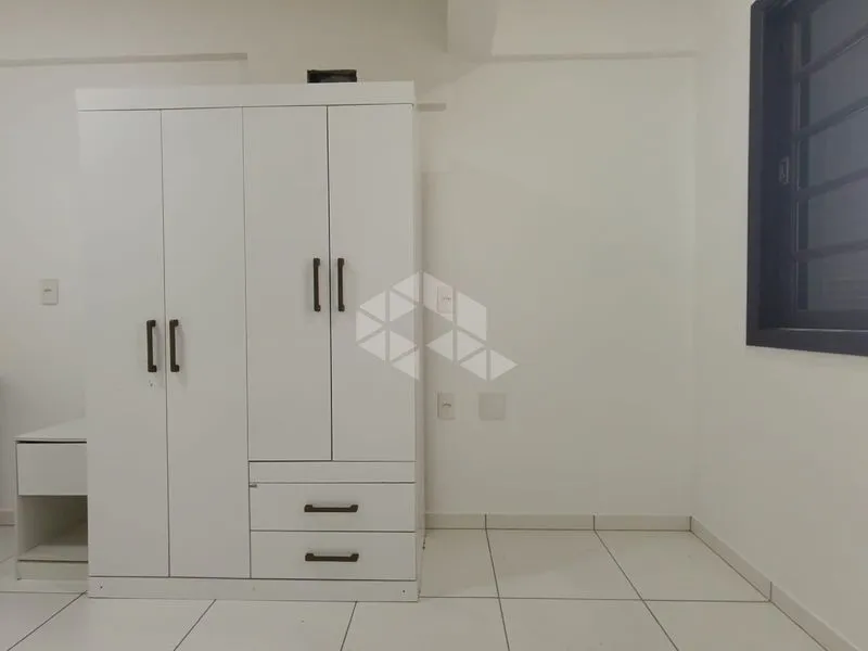 Lavadora y 1 dormitorio: casa de 25 m² — photo 10