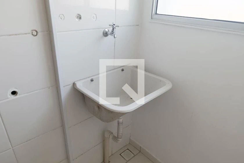 2-bedroom apartment with closed kitchen and gas stove — photo 14