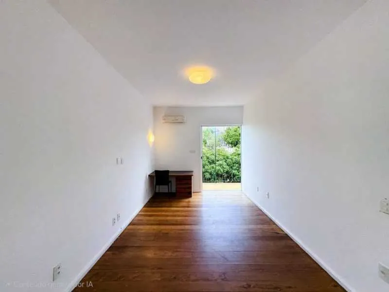Casa triplex com 3 quartos e 5 banheiros — photo 17