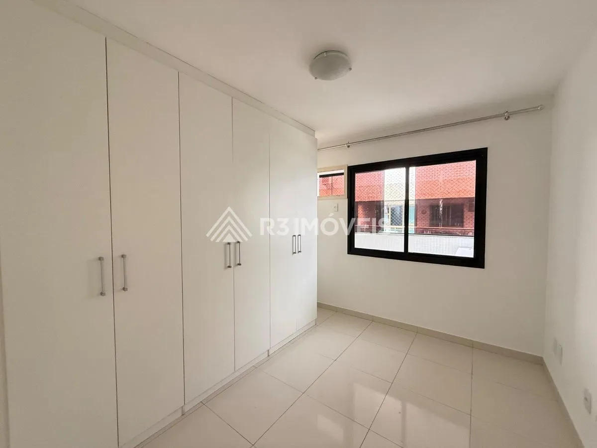 3-bedroom apartment, 1 with its own bathroom, 98 m² — photo 12
