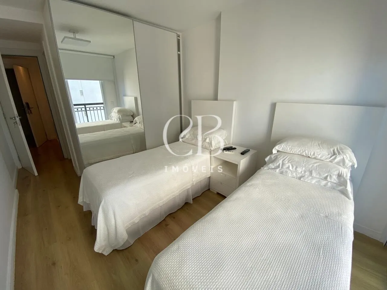Furnished 85 m² apartment with 2 bedrooms — photo 8