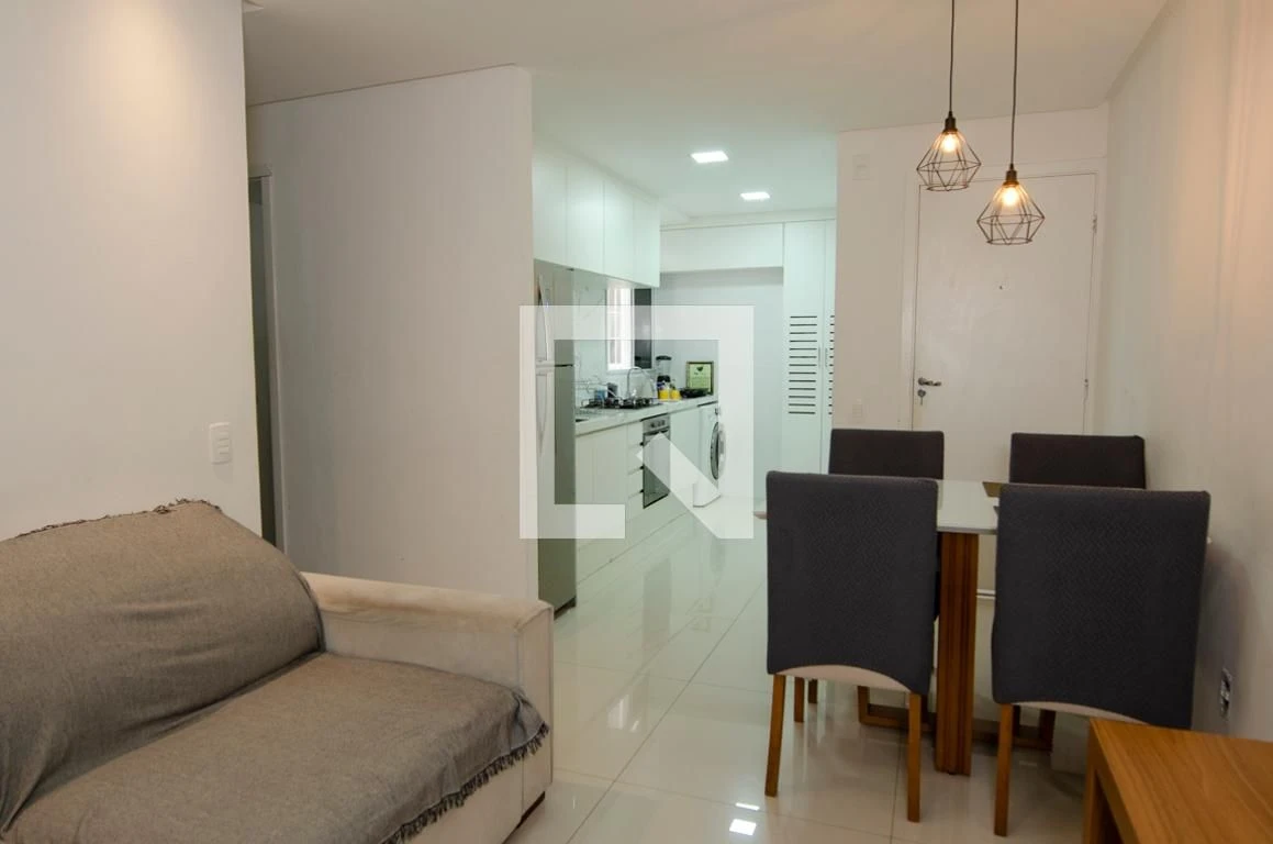 Apartamento mobiliado com 2 quartos e jardim privativo — photo 6