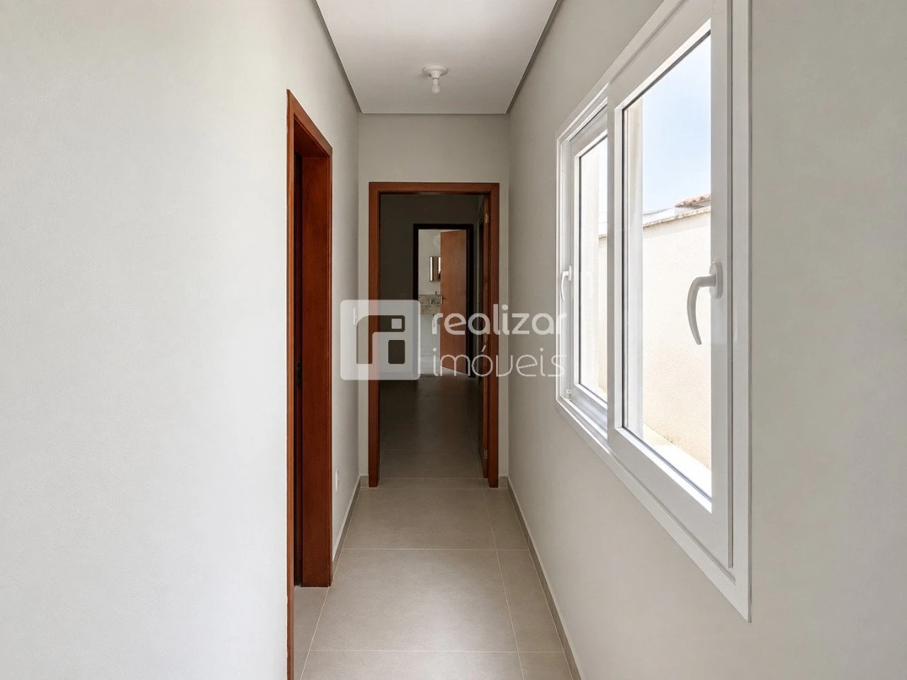 160 m² house with a bathtub and floor-to-ceiling windows — photo 8