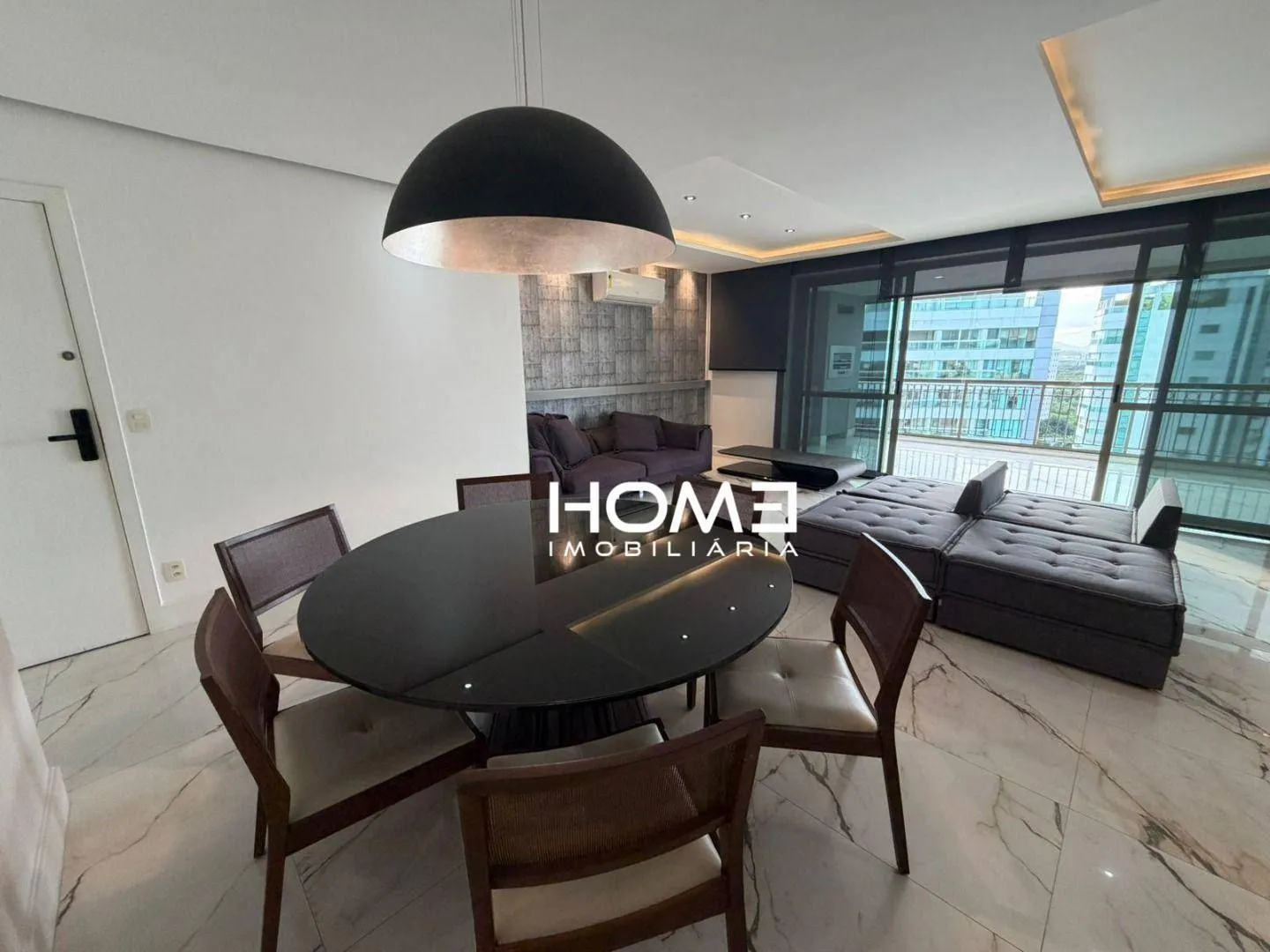 Furnished apartment, 365 m², with floor-to-ceiling windows — photo 14