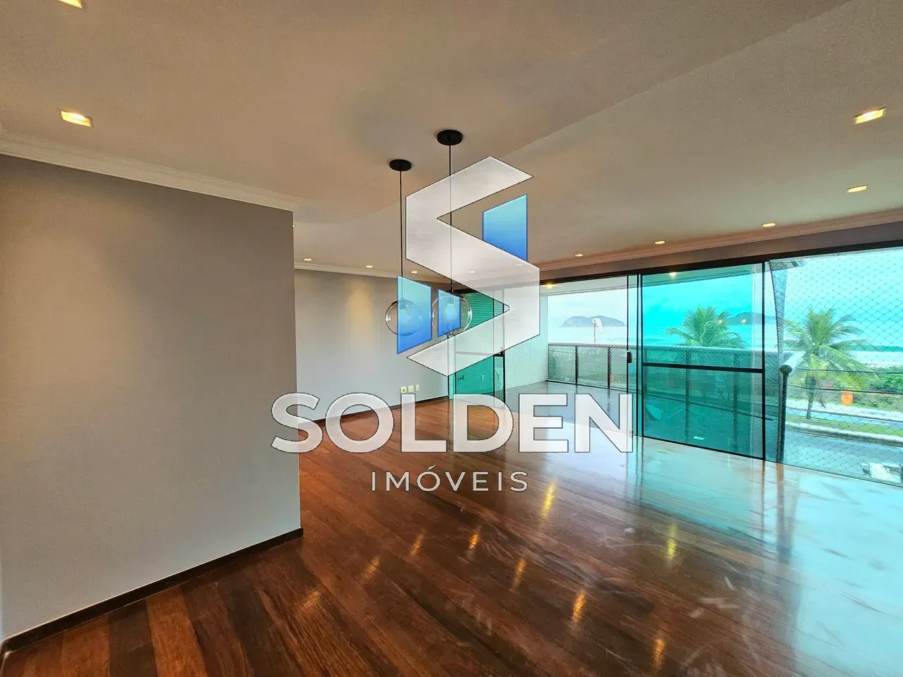 3-bedroom apartment with glass-enclosed balcony and 4 baths — photo 10