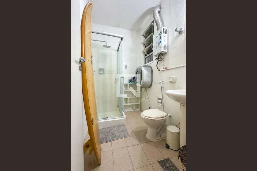 Furnished 40 m² apartment with 1 bedroom and 1 bathroom — photo 2