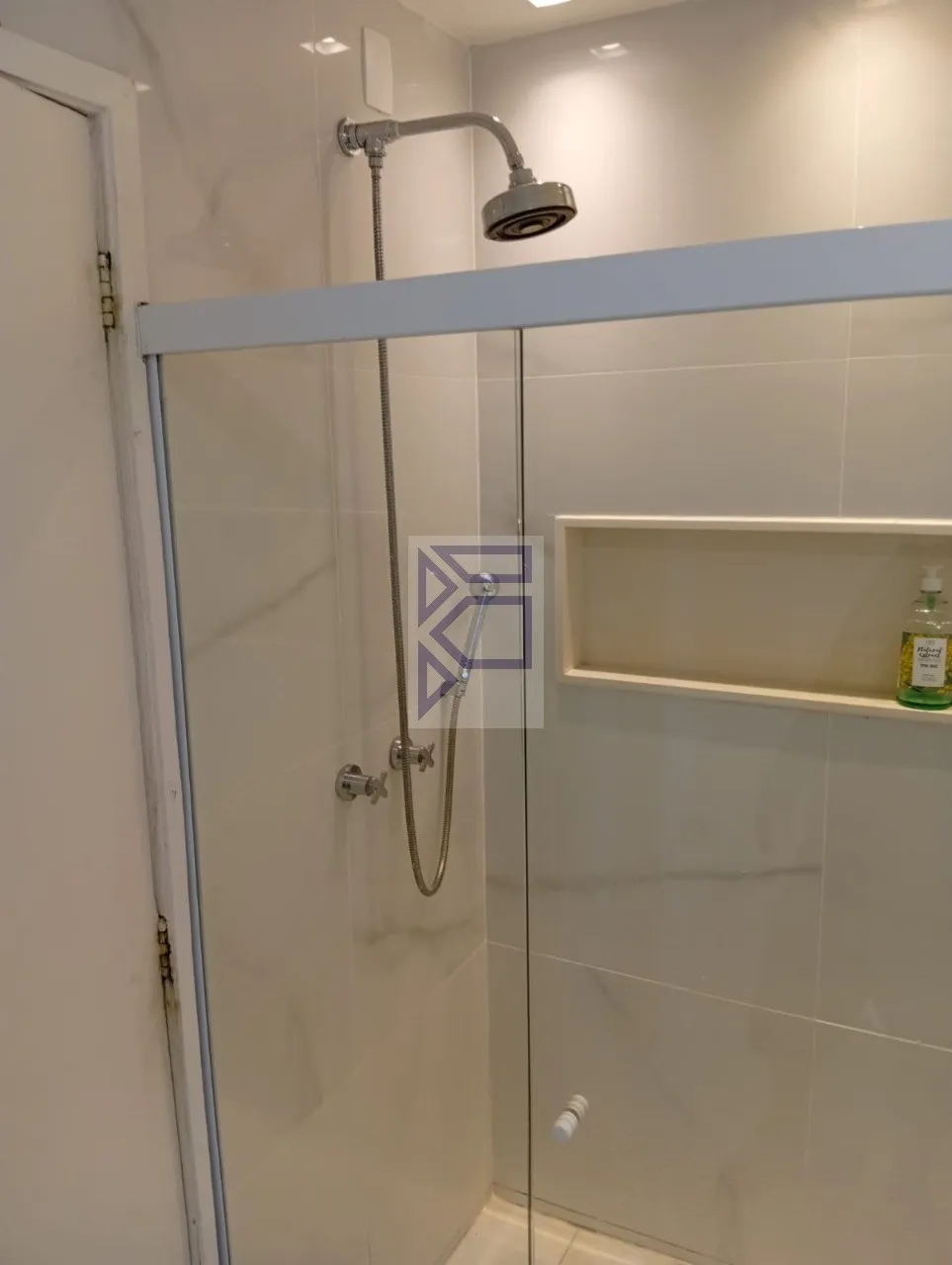 Casa para locação sem mobília, 4 quartos e armários — photo 6