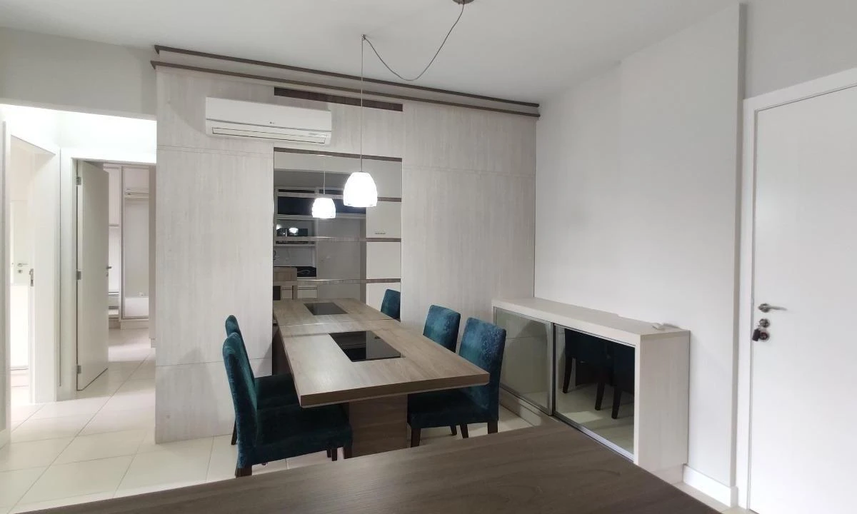 2-bedroom apartment with a home office — photo 30