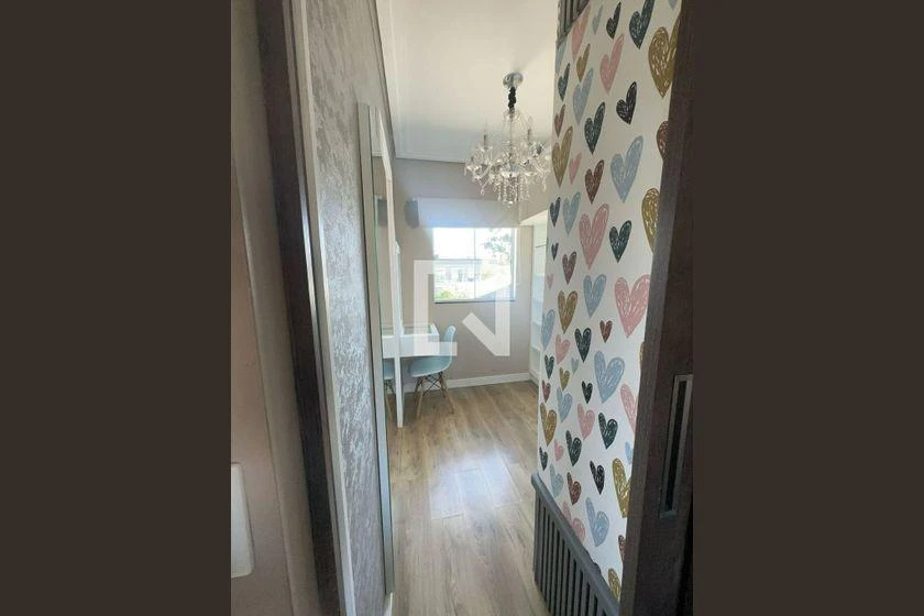 Furnished house with 3 bedrooms and an open-plan kitchen — photo 17