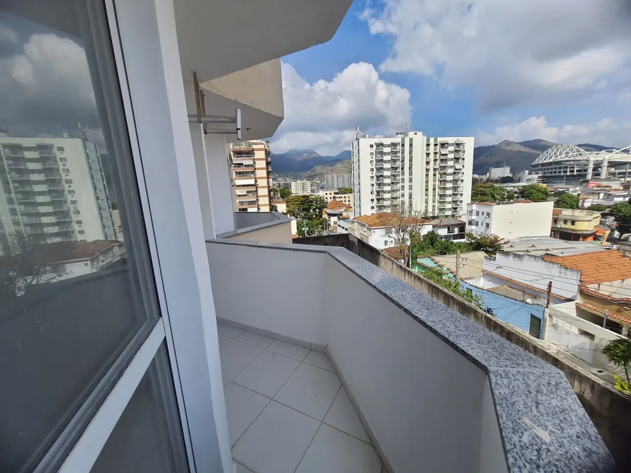 Apartamento de 1 quarto com cozinha separada e 1 vaga — photo 5