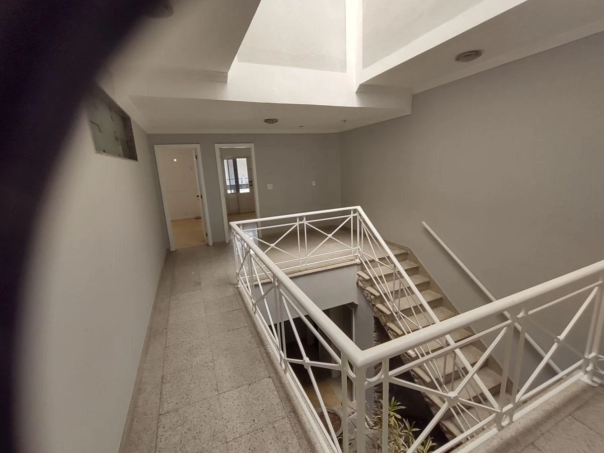 Casa de 650 m² con 6 suites y 5 plazas — photo 30