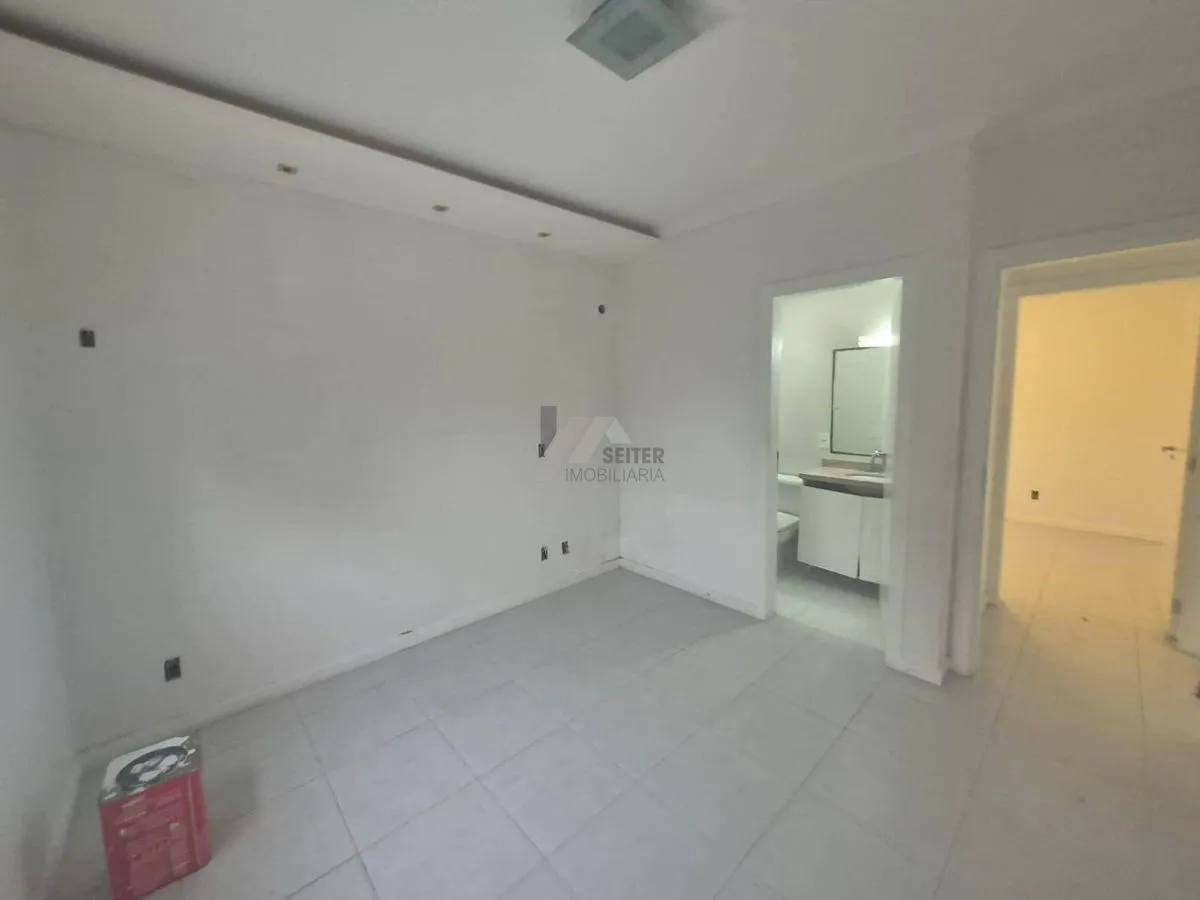 Apartamento de 3 dormitorios con 88 m² y 1 plaza — photo 39