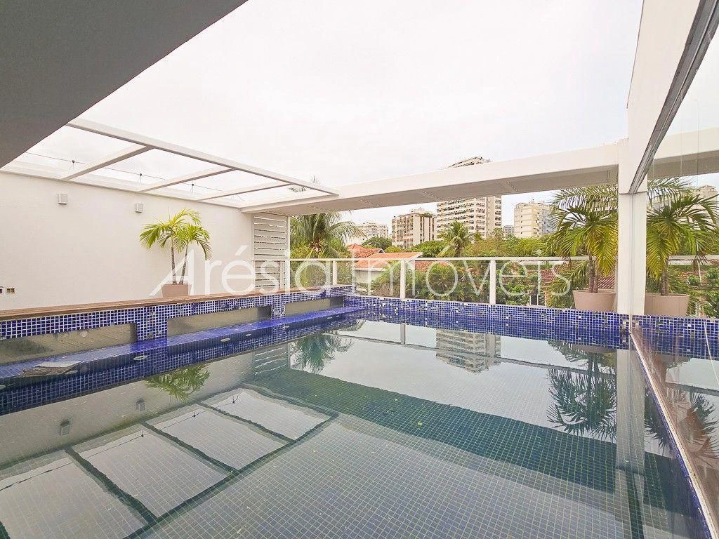 House with 3 en-suite bedrooms and 8 bathrooms 1100 m² — photo 31