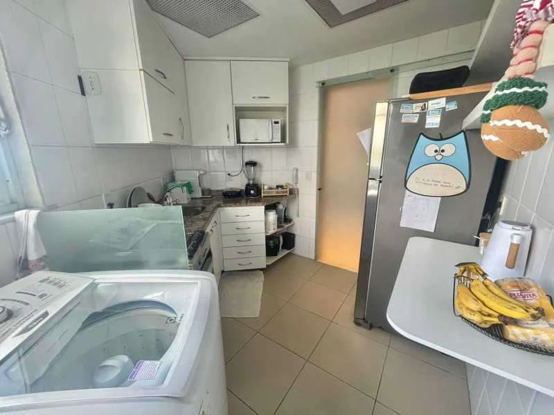 Apartamento mobiliado 139 m² com varanda e 3 quartos — photo 2