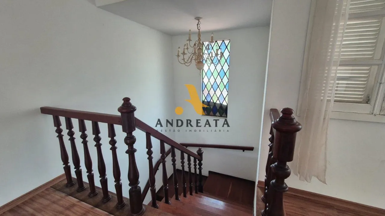 Unfurnished house with 5 bedrooms and 647 m² balcony — photo 25