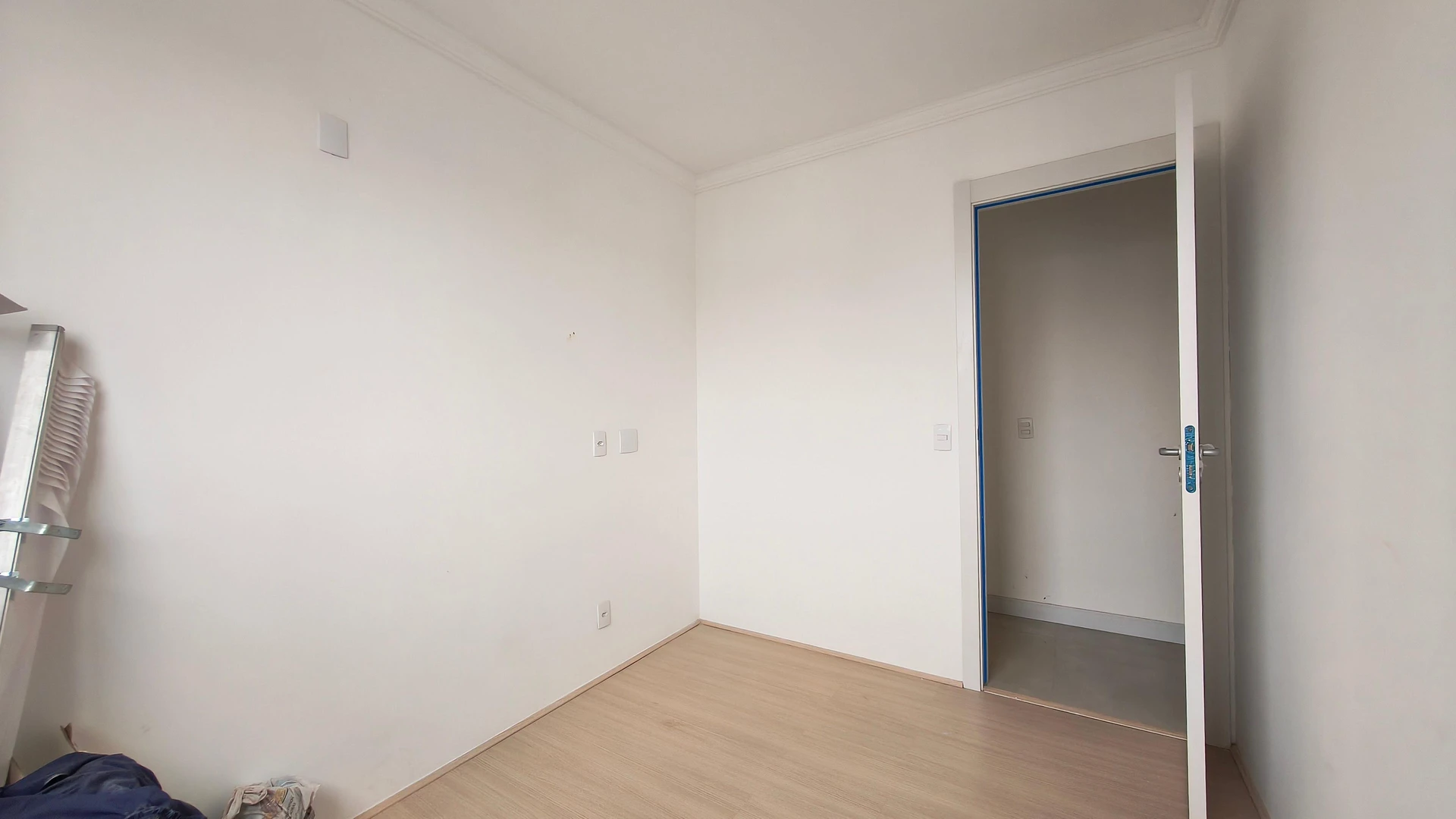 Home office in a 2-bedroom apartment, 68 m² — photo 37
