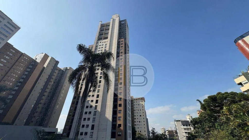 Furnished 1-bedroom apartment with private BBQ area — photo 17