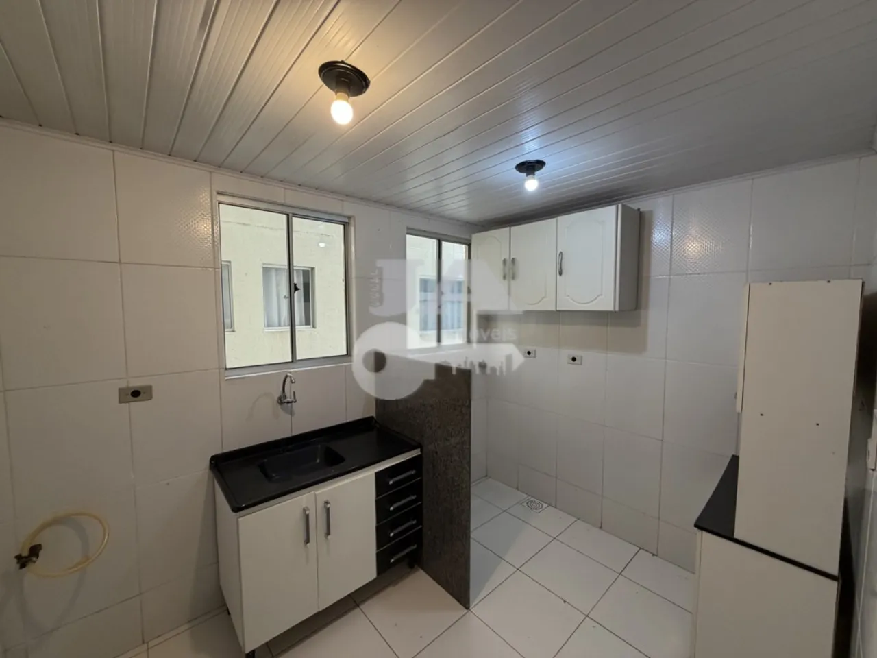Apartamento con 3 dormitorios y ducha con mampara — photo 2