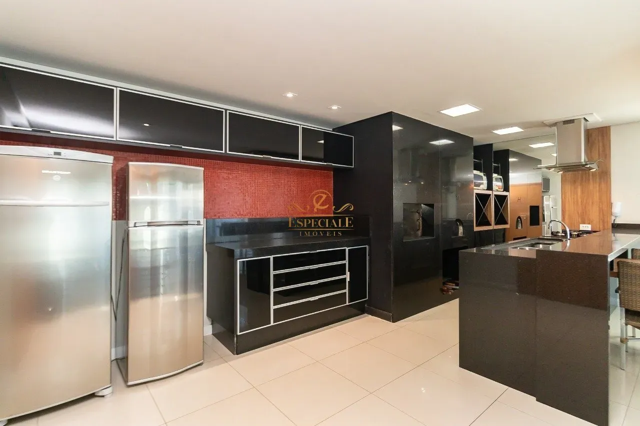 Condo house with 4 bedrooms and a private garden — photo 29